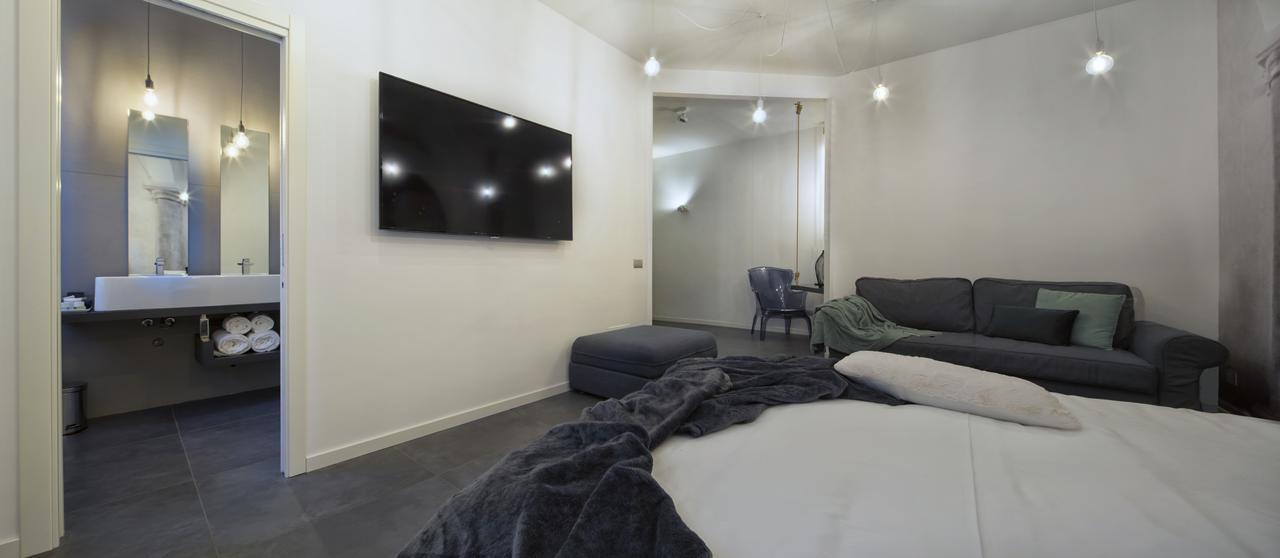 Suite Vogue Sforza Voghera Exterior foto